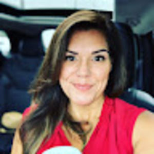 Meet your Posher, Holly